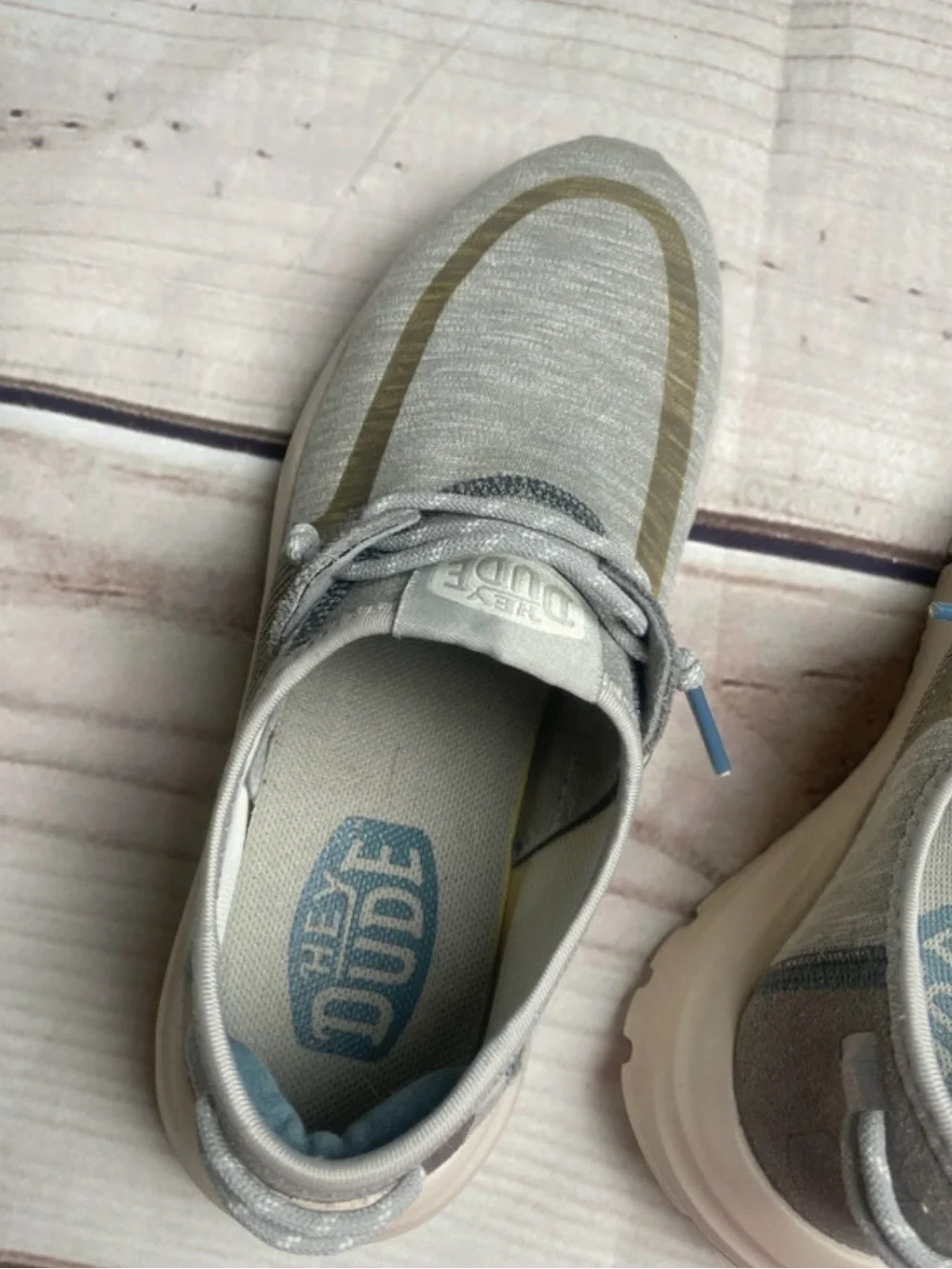 Hey Dude sirocco Gray Knit Slip-Ons with gold  Stripe women’s 6 EUC
